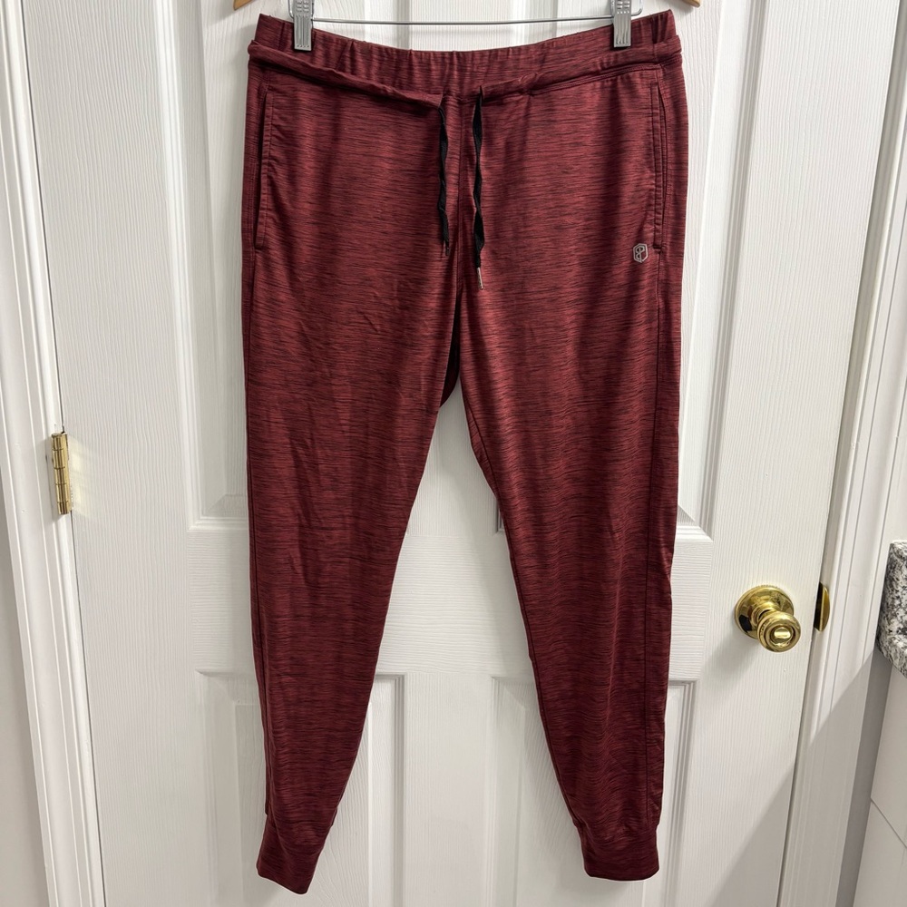Born Primitive Men’s Jogger Pants Medium Red Rest Day Athleisure
